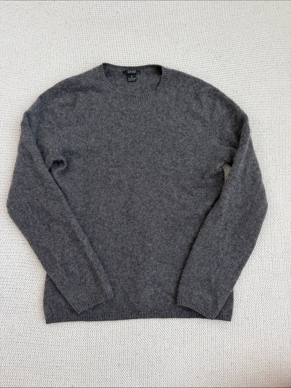 Prive 100% Cashmere Sweater Gray Size Small